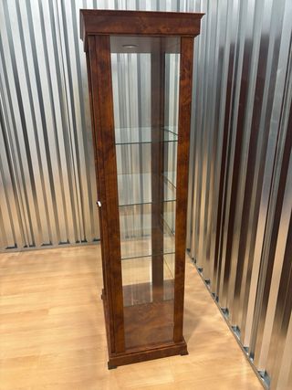 Vitrina madera maciza cristal