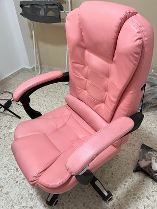 Silla de oficina rosa con masajeador