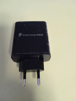 OFERTA CARGADOR RÁPIDO 48 W. 5 PUERTOS USB