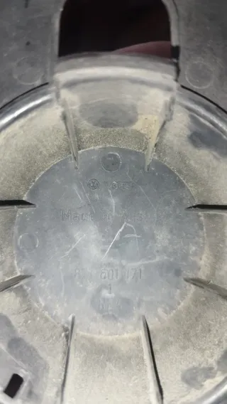 Tapacubos Golf MK2 (VW)