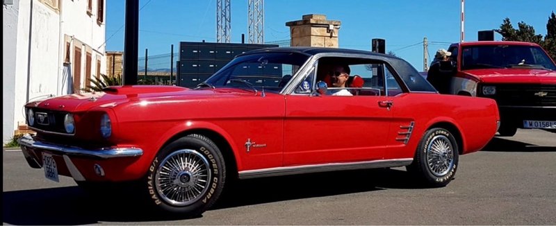 Ford Mustang 1980 - foto 1