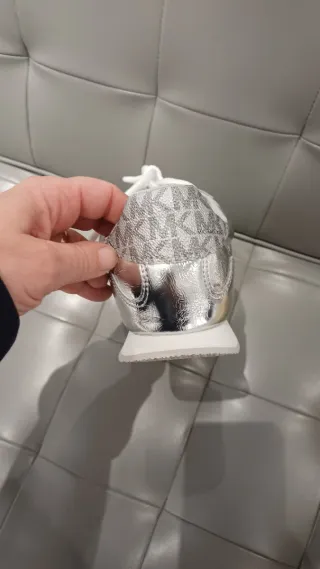 Bambas Michael Kors plateadas