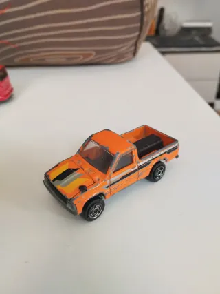 Lote de coches a escala