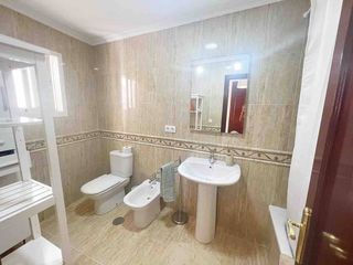 Silencioso ático con ascensor y todos los conforts