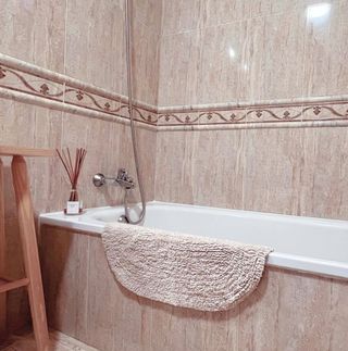 Silencioso ático con ascensor y todos los conforts