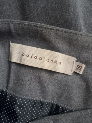 Lote 2 faldas Zara y Coldalaska