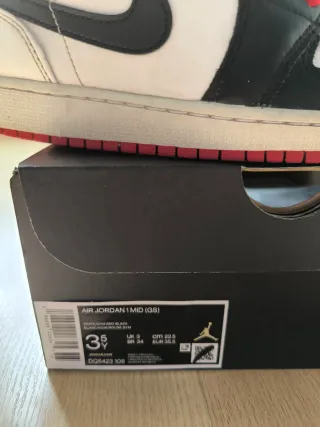 Deportivas Jordan Air 1 Talla 35