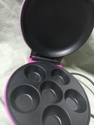 Máquina para hacer cupcakes rosa