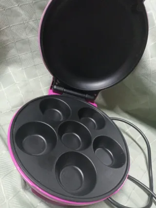 Máquina para hacer cupcakes rosa