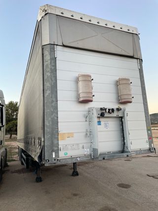 Semirremolque Lona Schmitz