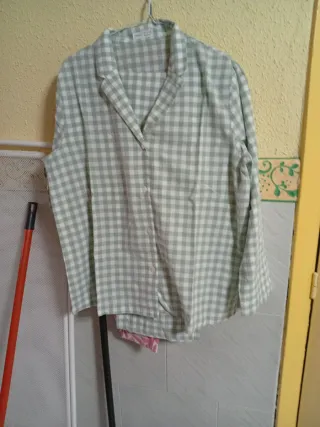 Pijama cuadros verde y blanco