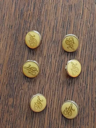 6 Botones Pedro del Hierro