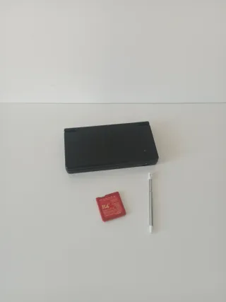 Nintendo DS Negra con Juegos