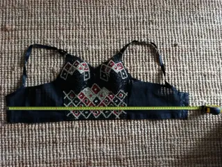 Corsé lentejuelas fiesta negro y rojo