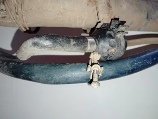 Boca del depósito gasolina y tubos Seat Marbella