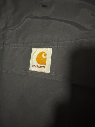 Chaqueta Carhartt Negra con Capucha