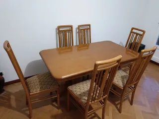 Mesa comedor madera maciza