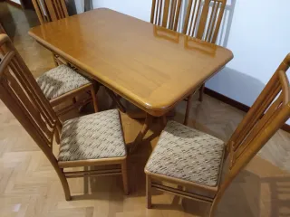 Mesa comedor madera maciza