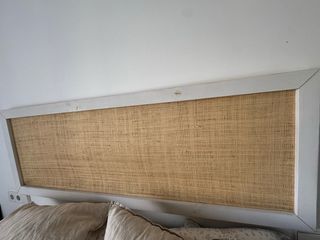 Cabecero madera y ratán natural