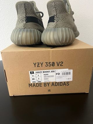 YEEZY BOOST 350 V2 Granite/Black