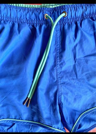 BAÑADOR COMO NUEVO TIPO PANTALÓN CORTO