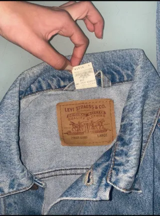 Cazadora Levi's Talla L (como XL)