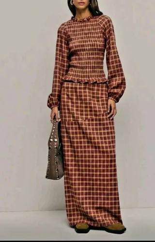 Conjunto de falda y top a cuadros