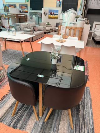 Comedor 4 sillas cristal y piel