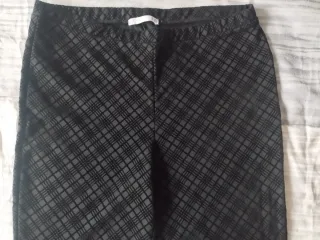 Lote 4 Pantalones Mujer Beige y Negro