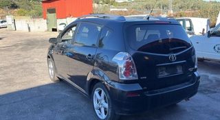 Despiece Toyota Verso 2.2d