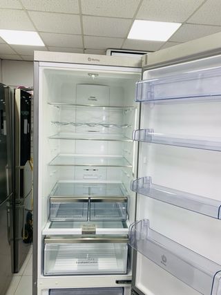 Nevera Combi Balay porta Cristal 2m con garantia
