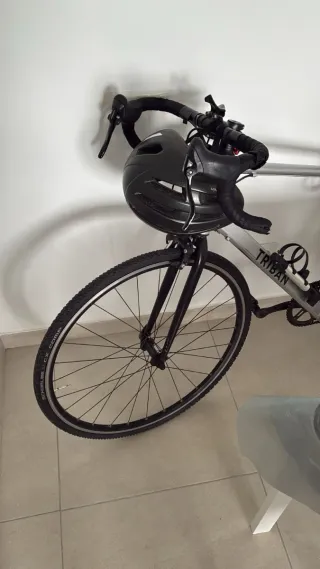 Bicicleta TRIDAN plateada