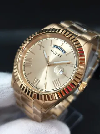 Reloj Guess Dorado Hombre Connoisseur 42mm