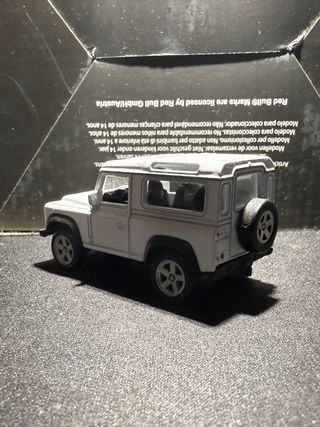 Land Rover Defender Welly 1/60