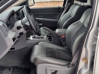 Jeep Grand Cherokee SRT8