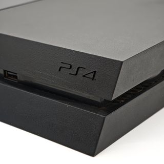 CONSOLA PS4 FAT 500GB CON MANDO, CABLEADO Y FUNDA