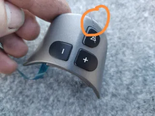 Espejo retrovisor y mandos coche