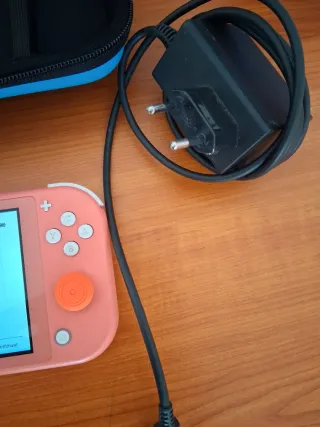 Nintendo Switch Lite Rosa + 2 Giochi