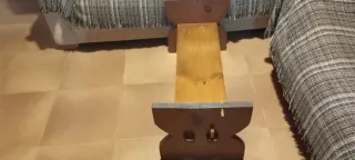 Mesa baja de olmo estilo mediados de siglo