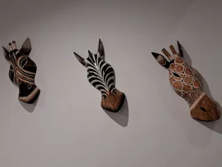 Decoración pared animales madera