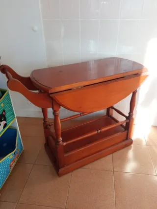 Mesa plegable de madera maciza