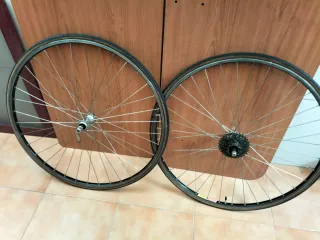 Ruedas rígidas núcleo Shimano 10v