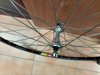 Ruedas rígidas núcleo Shimano 10v