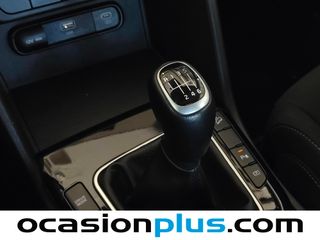 Kia Sportage 1.6 CRDi MHEV Business 4x2 100 kW (136 CV)