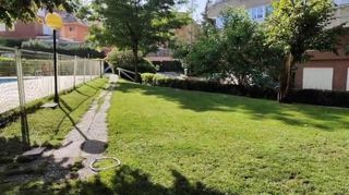 Piso en venta en Valdezarza en Madrid