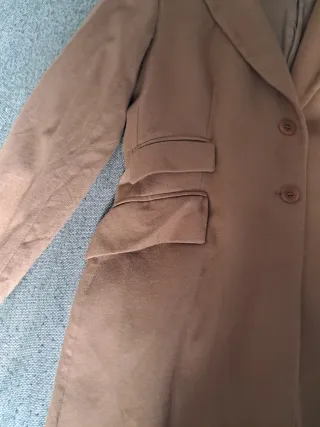 Abrigo de entretiempo marrón