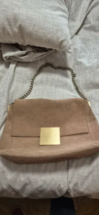 Bolso Purificación García Beige Cadena Dorada