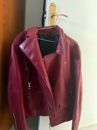 Chaqueta Polipiel Roja Zara Talla L