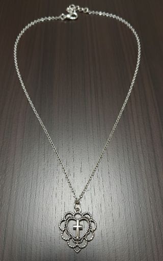 Colgante Corazón con Cruz Plata