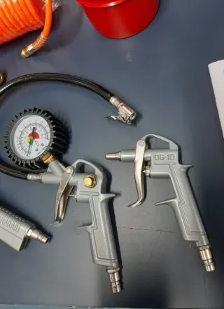 KIT DE PISTOLAS, HINCHADOR RUEDAS Y MANGUERA